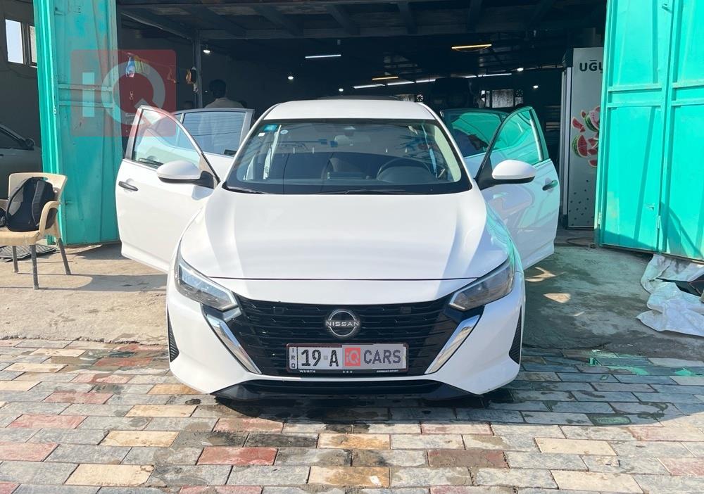 نيسان سنترا